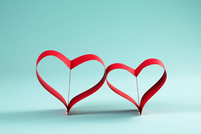 天秤座怎么读拼音？天秤座怎么读拼音秤！