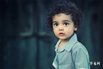 022年八月十九日出生的属虎男宝宝阳光向上的名字集锦"