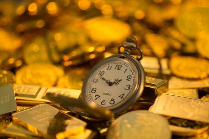 021年小寒（1月5日）出生男孩五行缺木取名"