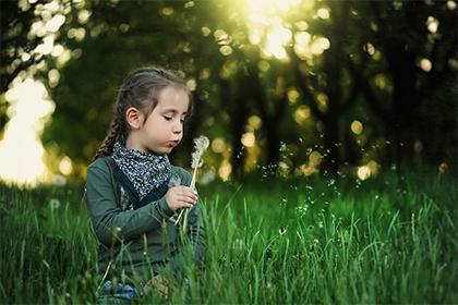 022年正月初三出生女孩起名字,大年初三出生的女孩是什么命？"