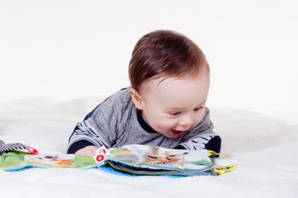 022年4月18日出生的男孩缺火寓意好的名字"