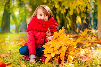 农历八月出生女孩名字起名，寓意好的名字