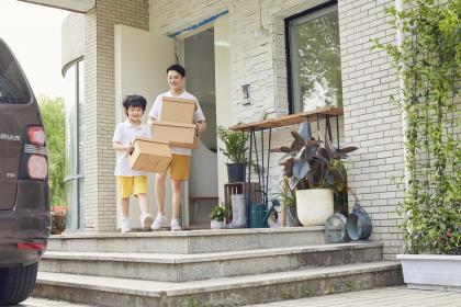 姓姜男孩帅气迷人的好名字推荐