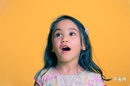 022年十一月十一日生的女孩取名字，五行缺什么？"