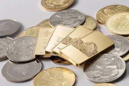 022年立春出生的女孩五行缺金响亮大气的女孩名字"