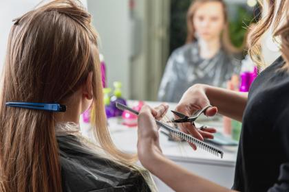 019年3月19号辰时出生的女孩如何起名"