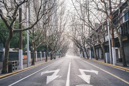 019年9月24号戌时出生的男孩如何起取个高雅的名字，五行属什么"