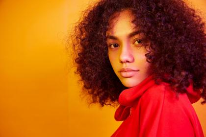 019年8月26号辰时出生的女孩哪些名字好听，五行属什么"