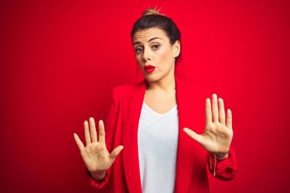 出生在2019年农历腊月二十六五行缺金女孩有内涵名字推荐大全