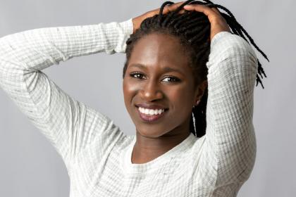 姓沿女孩甜美好听的名字推荐