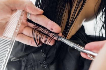 019年6月24号中午出生的女孩怎么样起名字"