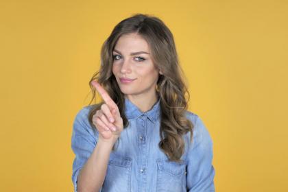 019年二月二十七出生的双胞胎女孩起名注意事项，五行属什么"