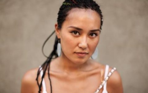 2019年7月26号午时出生的女孩起什么名字好，五行是什么？