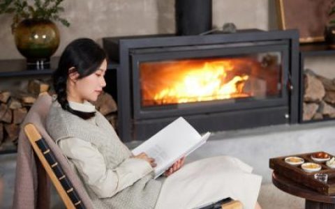 2019年9月24号戌时出生的男孩如何起取个高雅的名字，五行属什么