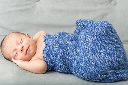 020年1月24日除夕出生的宝宝属什么生肖取什么名字好？"