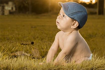 019年出生的姓叶男孩如何起名，宜用什么字"