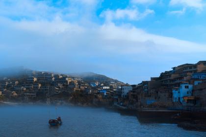 019年11月8号出生的双胞胎男孩起什么名字比较好，五行属什么"