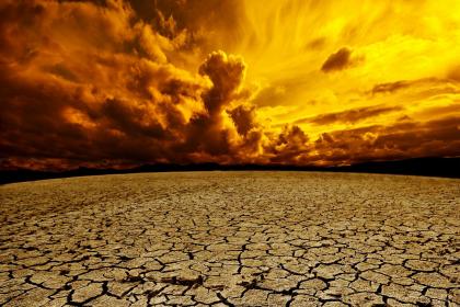 019年十月十七出生的双胞胎女孩起名禁用什么字，五行属什么"