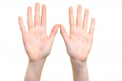 姓尤女孩气质好听的名字大全