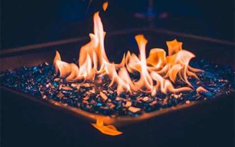 2018年农历十月初七男孩起名大全，此日生缺什么五行？
