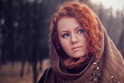 姓易女孩优雅温柔的名字