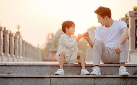 怎么给2019年11月15号寅时出生的男孩怎么起名字
