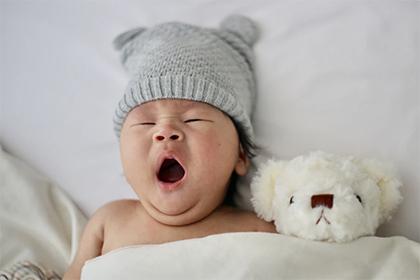 月4号下午4点出生的女宝宝起名注意事项"