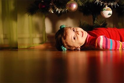 如何给属狗午时出生的男孩起名字，宜用什么字