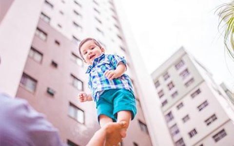 5月4号早上7点出生的男宝宝取名字的建议