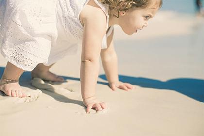 姓侯女孩起名，姓侯女孩好听的名字