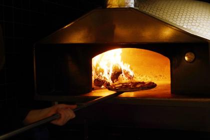 019年5月18号出生的双胞胎女孩如何起名好，五行属什么？"