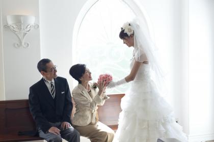 小年出生的女孩起名字叫什么好听？女孩起名有何技巧？