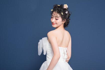 姓胡女孩甜美好听的名字推荐