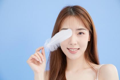 019年6月12号中午出生的女孩怎么样起名字"