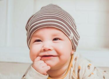 生辰八字起名免费800个 好听吉利100分  第1张