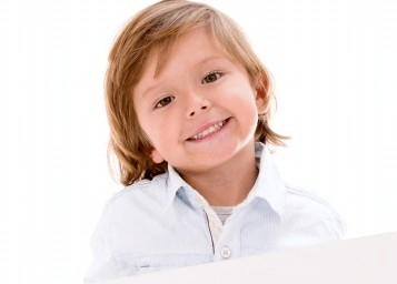 孩子姓名大全免费取名宝典：精选好名助孩子一生顺遂