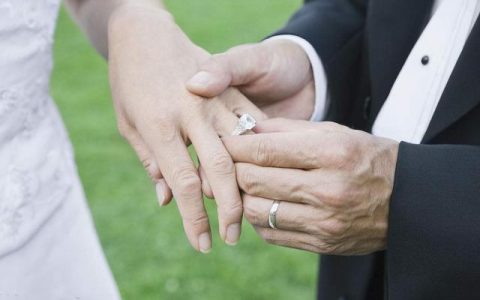 十月结婚黄道吉日